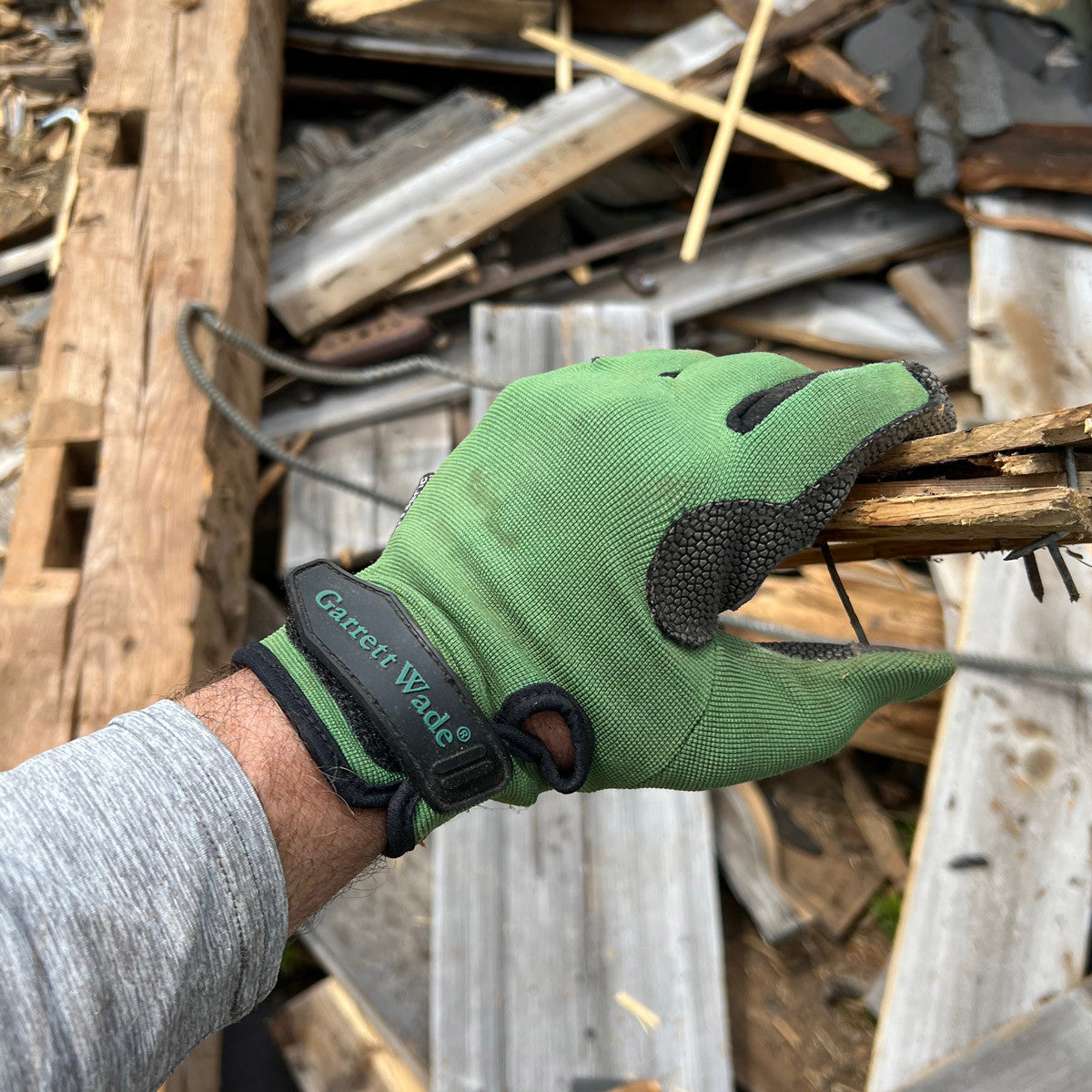 Puncture Resistant Gardening Gloves- Green