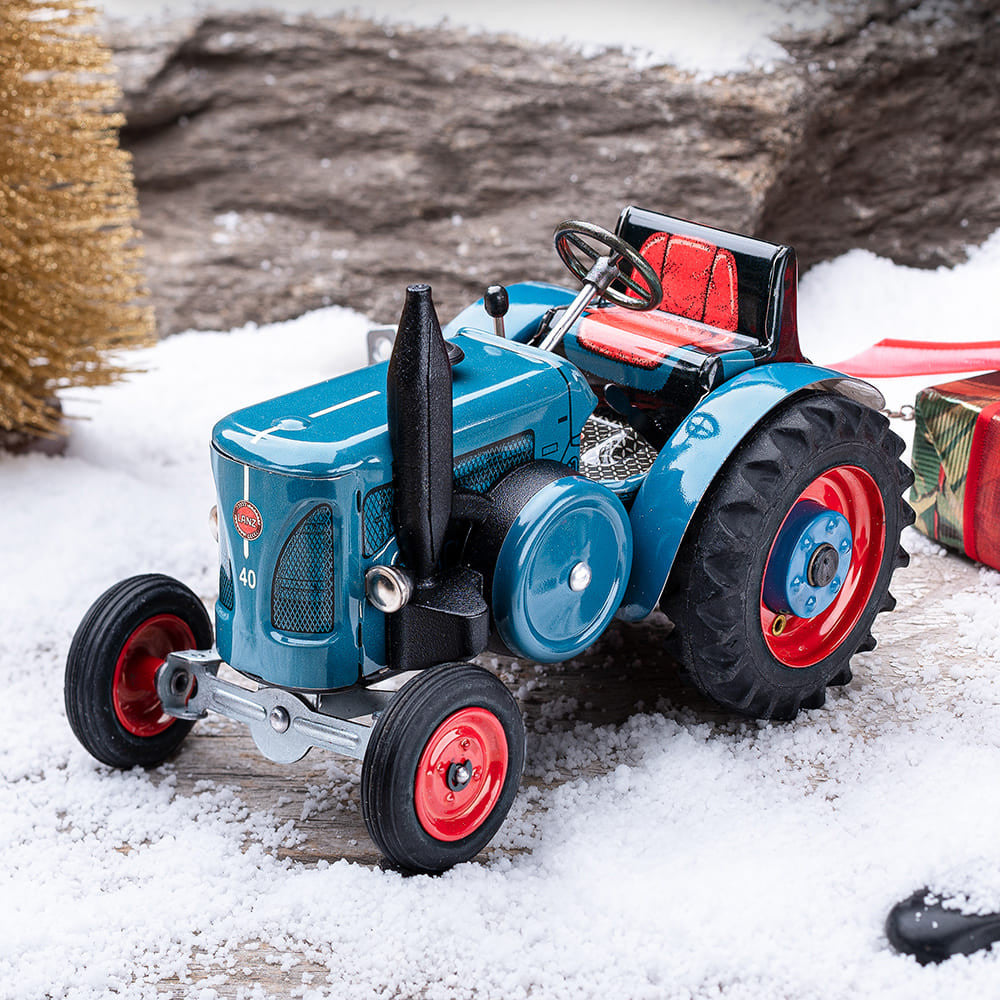 Lanz Bulldog 3 Speed Tin Toy Tractor