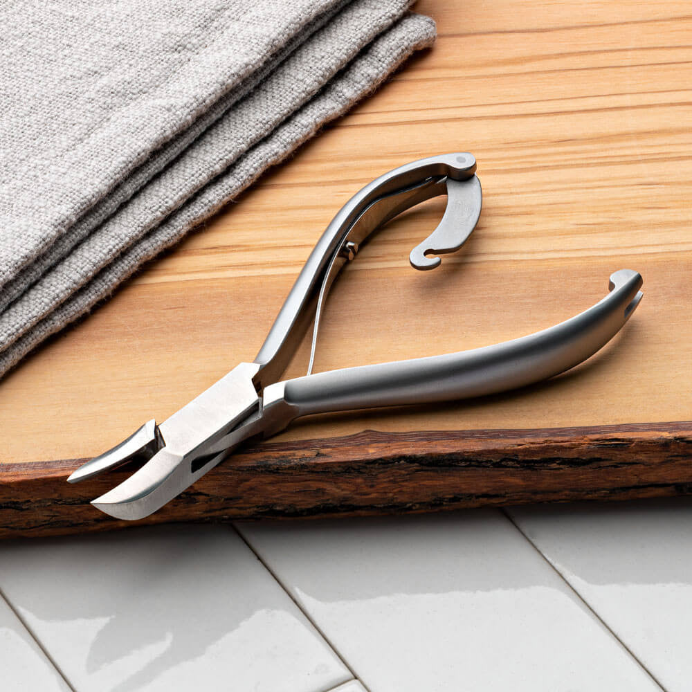 French Made Fingernail Trimmer
