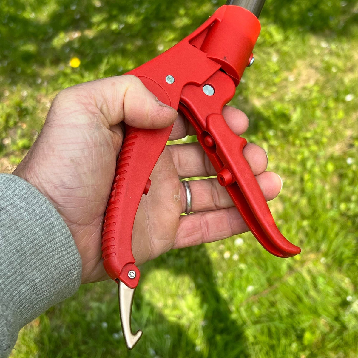 Extendable long reach pruner handle