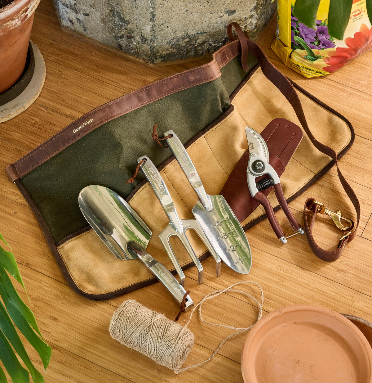 Garden Apron & Tools Set (6-pc set)