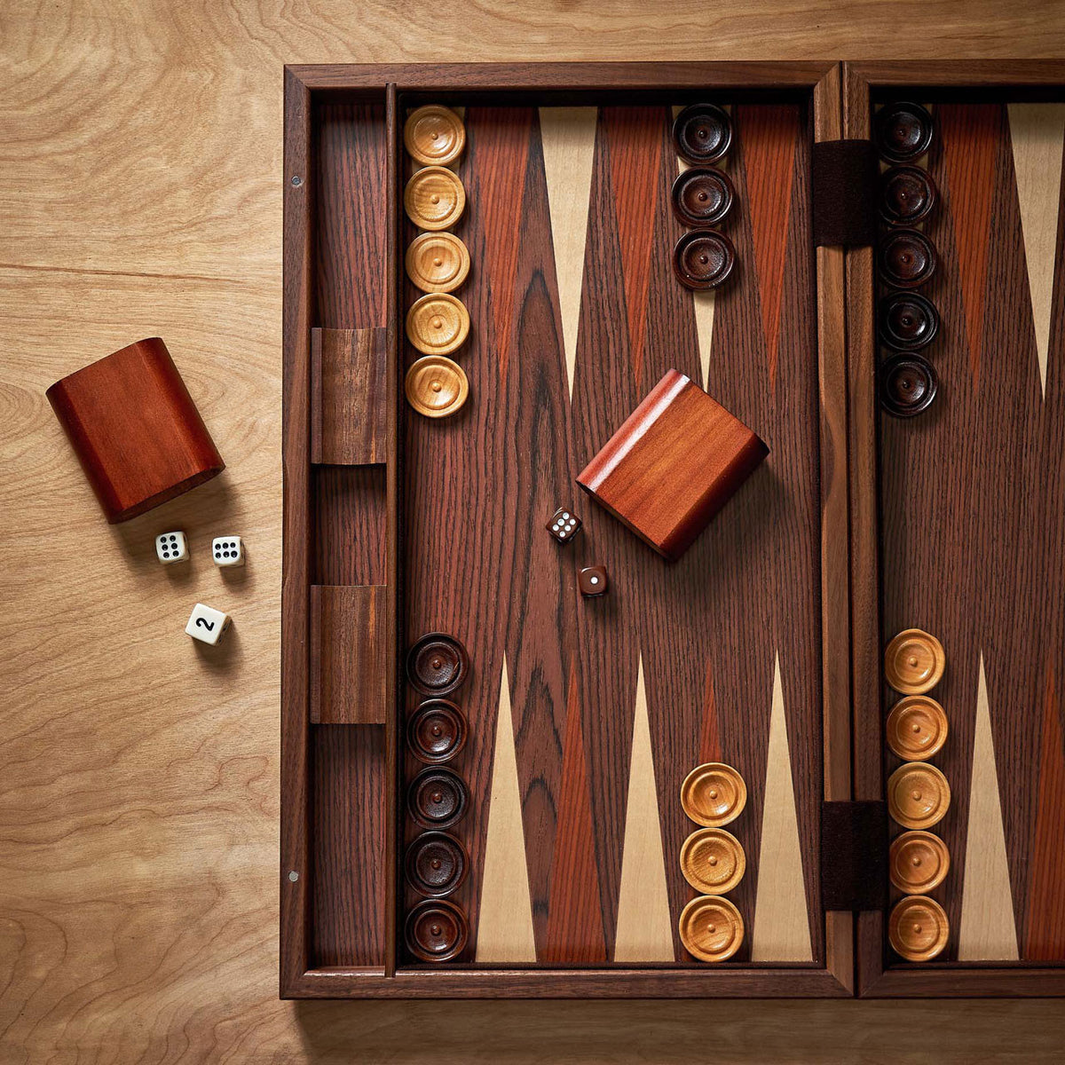 Inlaid Deluxe Backgammon Set