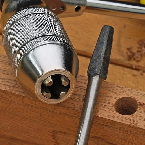 Versatile Socket Brace
