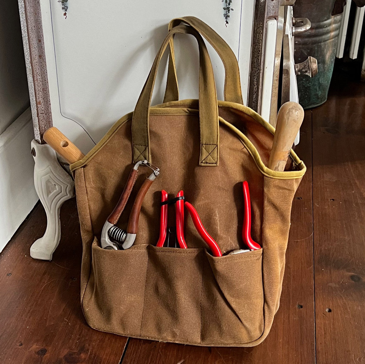 Garrett Wade waxed Garden totes