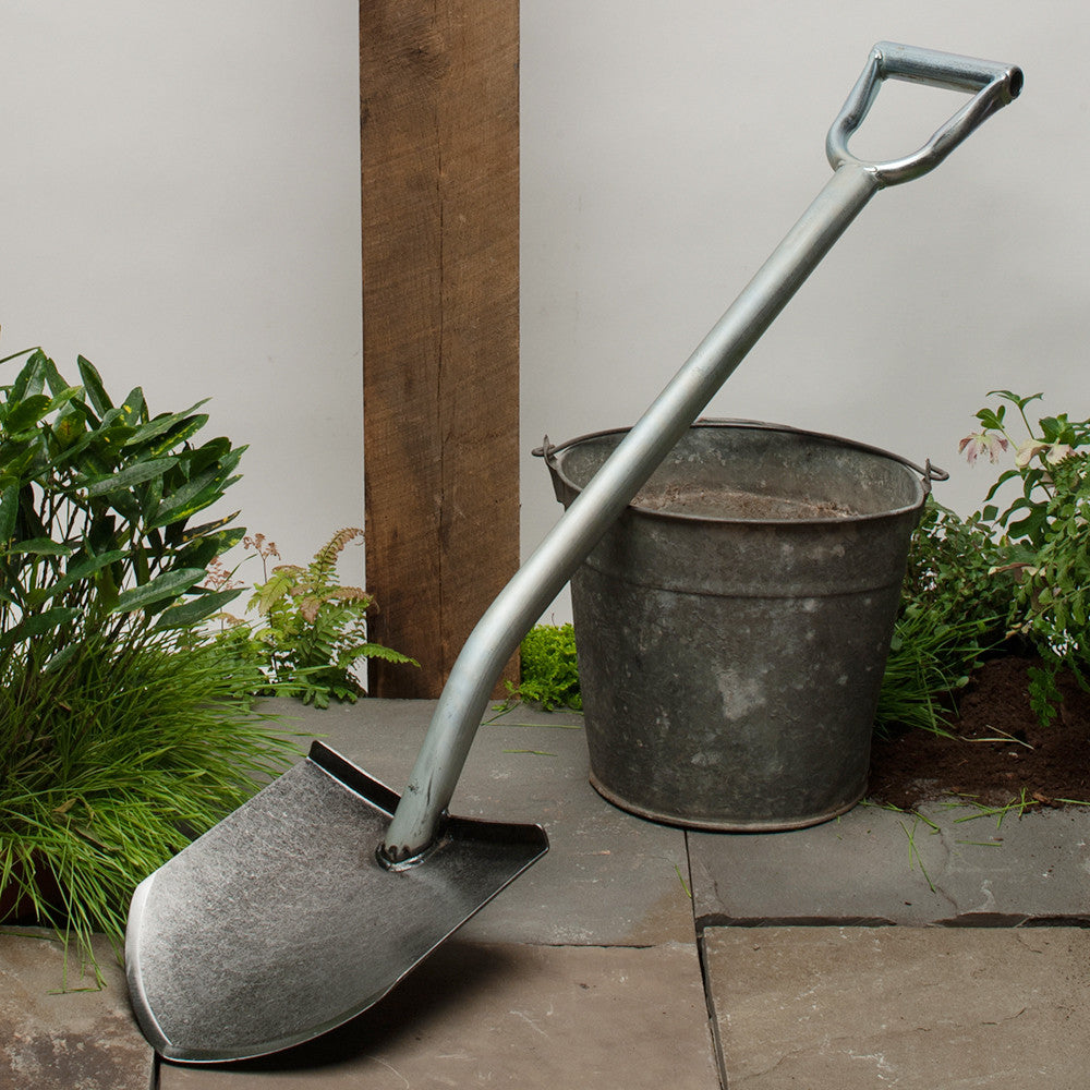 Pointed Shovel